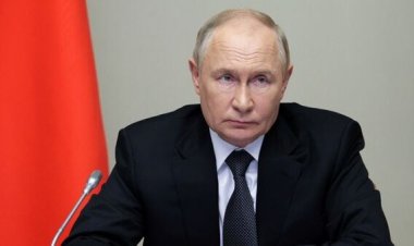 Perezida Putin n'ingabo ze barasumbirijwe