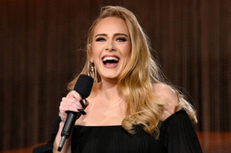 Adele yahishuye ko yiyumvamo ubutinganyi