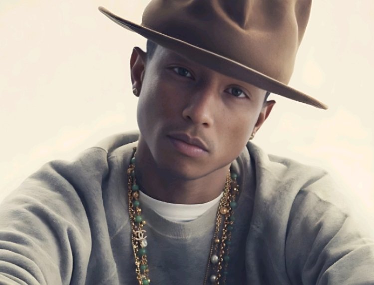 Pharrell Williams yikomye ibyamamare byijandika muri Politiki
