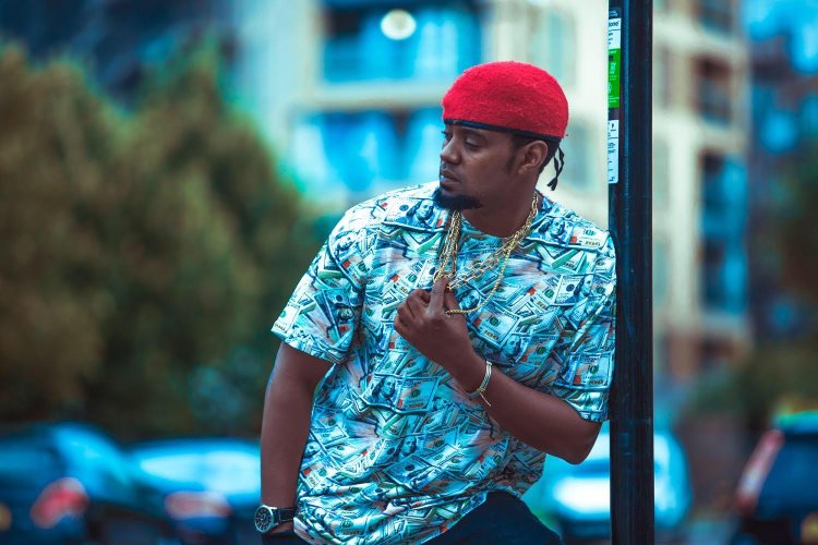 Kitoko ntakozwa abahanzi Nyarwanda bavanga indimi mu ndirimbo