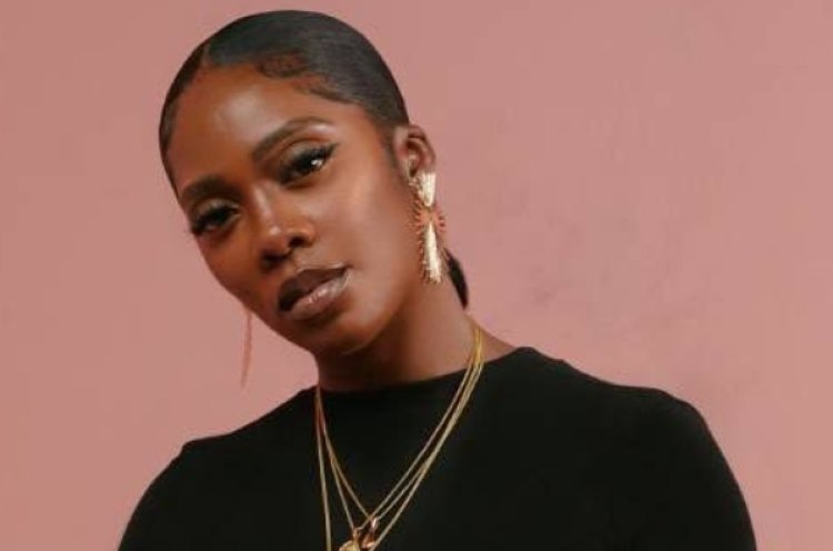 Tiwa Savage aricuza kuba yaratandukanye n'umugabo we