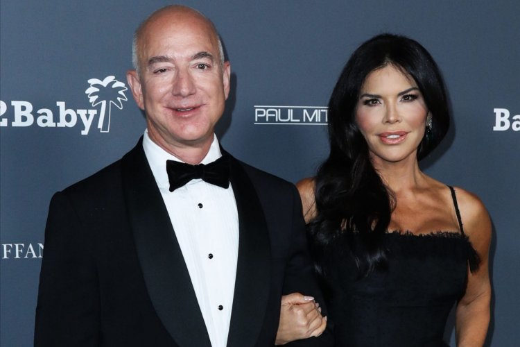 Jeff Bezos n’umukunzi we bagiye gukora ubukwe