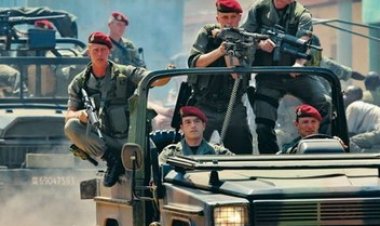 Menya byinshi kuri Opération Torquoise