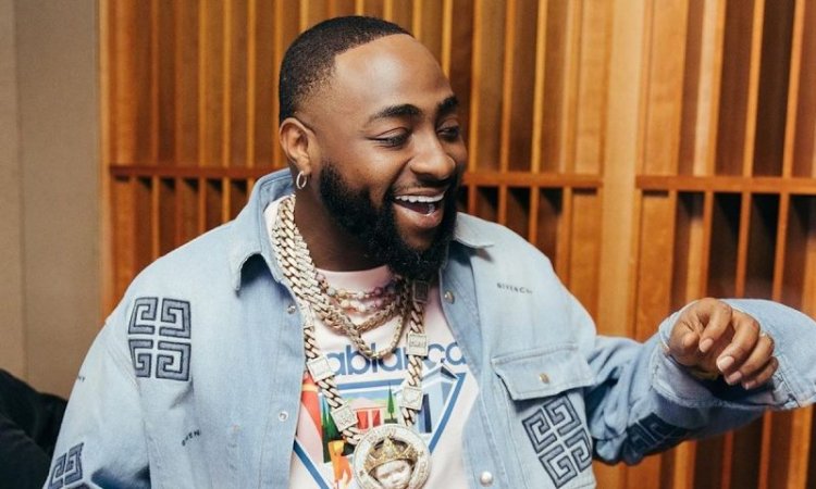 Davido yavuze ko abona Nigeria n'abayobozi bayo  batabarwa n'uruganda rw'imyidagaduro