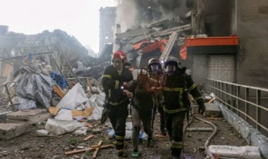 Perezida Donald Trump yabaye nk'ukojeje agati mu ntozi! Uburusiya bwagabye ibitero bishya kuri Ukraine