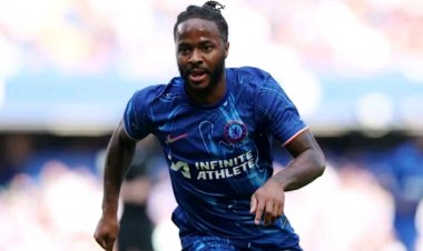 Raheem Sterling yihagazeho nyuma yo guterwa n'abajura bitwaje intwaro