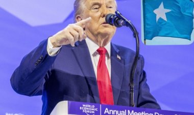 Perezida Donald Trump akomeje kunengwa bikomeye nyuma yo kwandagaza Somalia