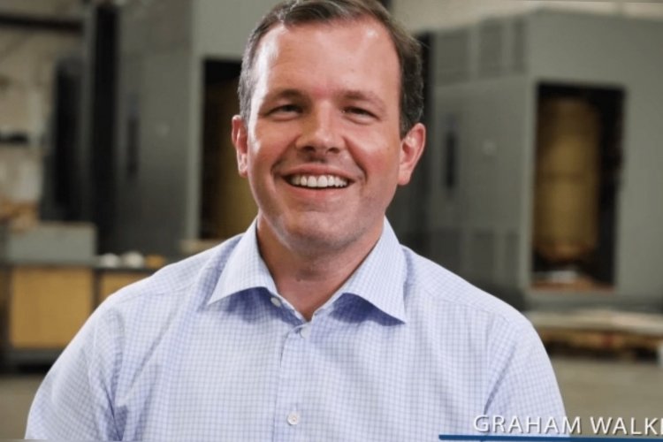 Graham Walker: umwe mu bakoresha barimo kuvugwa imyato ku isi