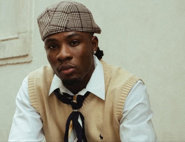 Joeboy yagaragaje ingorane abahanzi bakizamuka bahura nazo