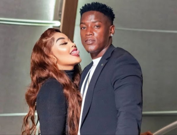 Zari Hassan yavuze ku byo gutandukana na Shakib