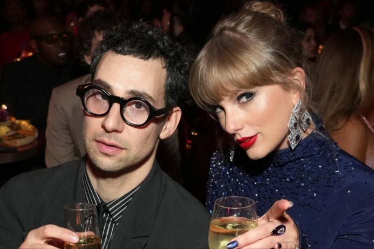 Taylor Swift yashyize umucyo ku byavuzwe hagati ye n’umwe mu bamutunganyiriza umuziki