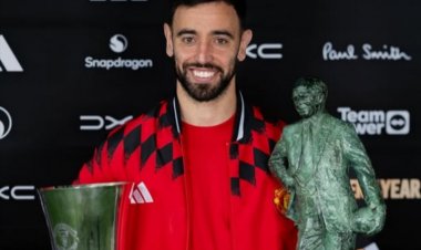 Bruno Fernandes yegukanye igihembo cy’umukinnyi mwiza