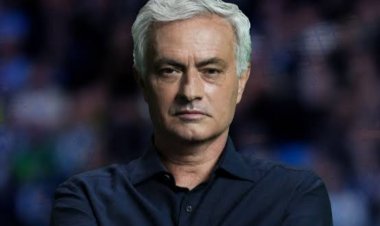 José Mourinho yasinye muri Real Madrid mu ibanga