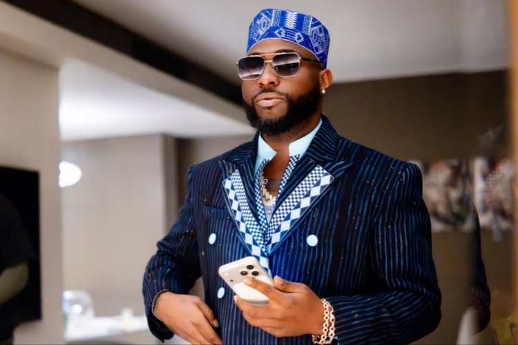 Davido agiye kwisubiza indirimbo ze