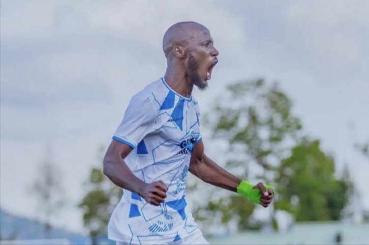 Zidane yagaragaje impamvu abakinnyi bo mu Rwanda badakunze kujya mu biruhuko